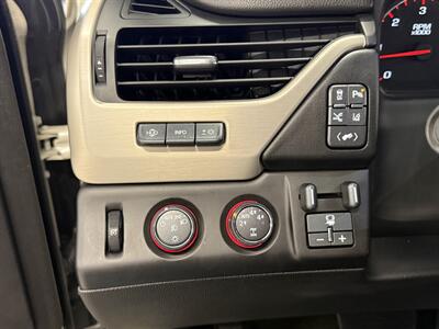 2015 GMC Yukon XL Denali - Photo 31 - Grand Rapids, MI 49504