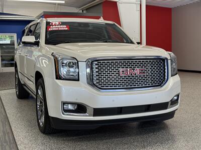 2015 GMC Yukon XL Denali - Photo 2 - Grand Rapids, MI 49504