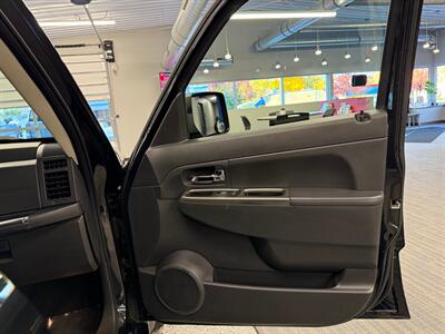 2011 Jeep Liberty Limited   - Photo 13 - Grand Rapids, MI 49504