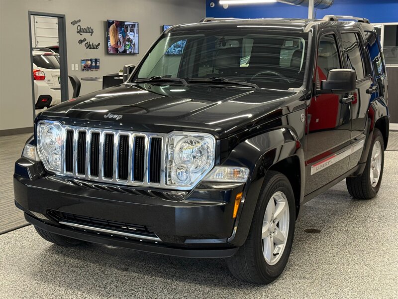 2011 Jeep Liberty Limited photo 3