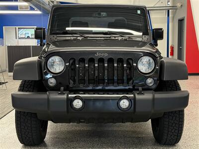 2017 Jeep Wrangler Willys Wheeler   - Photo 2 - Grand Rapids, MI 49504
