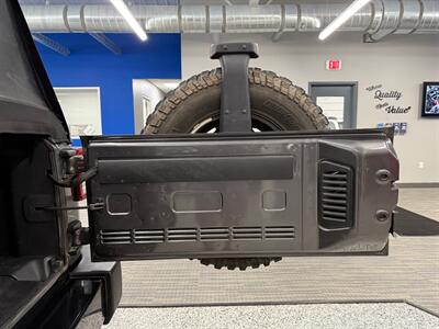 2017 Jeep Wrangler Willys Wheeler   - Photo 14 - Grand Rapids, MI 49504