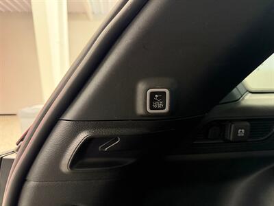 2023 Jeep Grand Cherokee Altitude   - Photo 19 - Grand Rapids, MI 49504