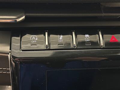 2023 Jeep Grand Cherokee Altitude   - Photo 46 - Grand Rapids, MI 49504