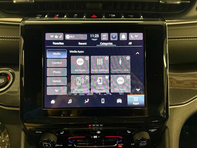 2023 Jeep Grand Cherokee Altitude   - Photo 44 - Grand Rapids, MI 49504