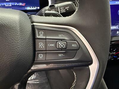 2023 Jeep Grand Cherokee Altitude   - Photo 31 - Grand Rapids, MI 49504