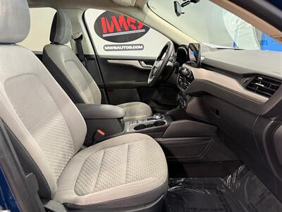 2020 Ford Escape SE   - Photo 12 - Grand Rapids, MI 49504