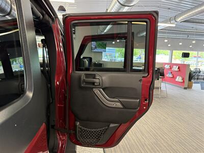 2011 Jeep Wrangler Unlimited Sport   - Photo 25 - Grand Rapids, MI 49504
