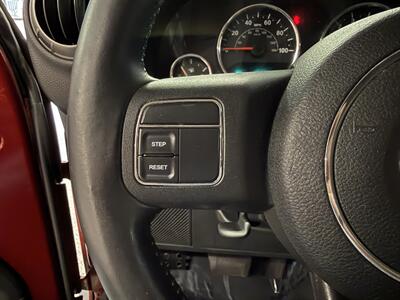 2011 Jeep Wrangler Unlimited Sport   - Photo 15 - Grand Rapids, MI 49504