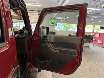2011 Jeep Wrangler Unlimited Sport   - Photo 24 - Grand Rapids, MI 49504