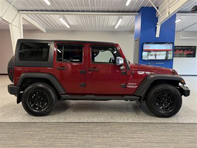 2011 Jeep Wrangler Unlimited Sport   - Photo 5 - Grand Rapids, MI 49504