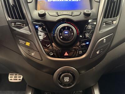2013 Hyundai VELOSTER Turbo   - Photo 22 - Grand Rapids, MI 49504