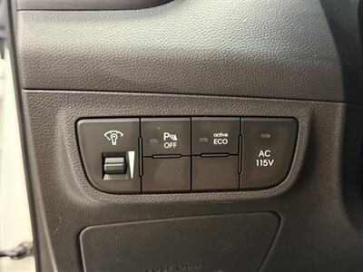 2013 Hyundai VELOSTER Turbo   - Photo 30 - Grand Rapids, MI 49504