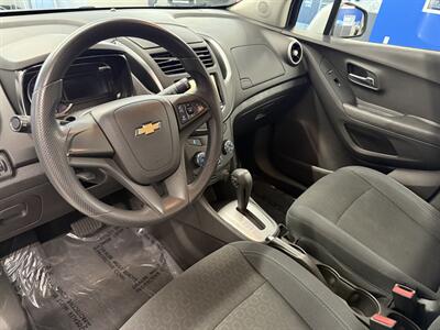 2016 Chevrolet Trax LS   - Photo 24 - Grand Rapids, MI 49504