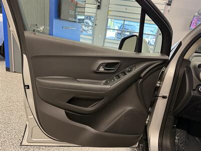2016 Chevrolet Trax LS   - Photo 22 - Grand Rapids, MI 49504