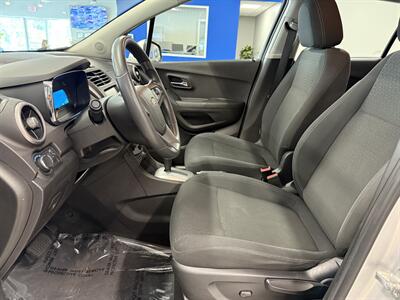 2016 Chevrolet Trax LS   - Photo 23 - Grand Rapids, MI 49504