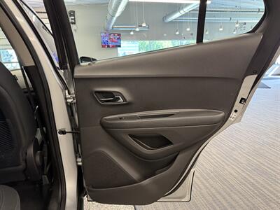 2016 Chevrolet Trax LS   - Photo 15 - Grand Rapids, MI 49504