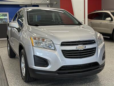 2016 Chevrolet Trax LS   - Photo 2 - Grand Rapids, MI 49504