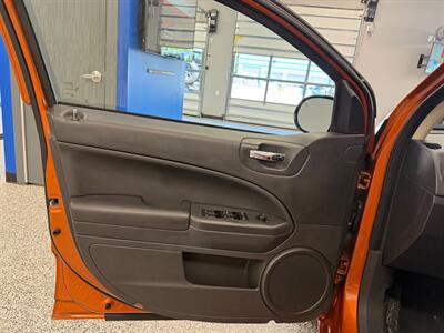 2011 Dodge Caliber Mainstreet   - Photo 19 - Grand Rapids, MI 49504