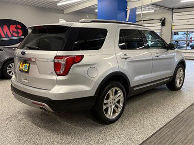 2016 Ford Explorer XLT   - Photo 8 - Grand Rapids, MI 49504