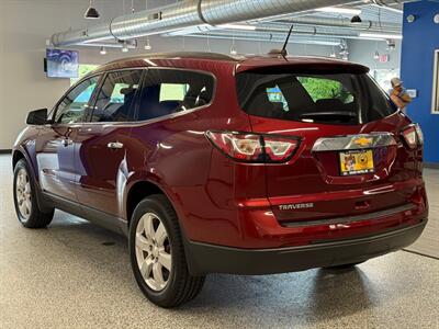 2017 Chevrolet Traverse LT   - Photo 5 - Grand Rapids, MI 49504