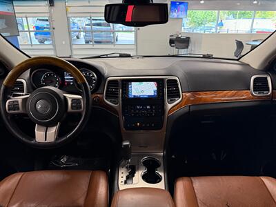 2012 Jeep Grand Cherokee Overland   - Photo 25 - Grand Rapids, MI 49504