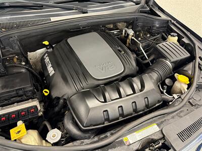 2012 Jeep Grand Cherokee Overland   - Photo 10 - Grand Rapids, MI 49504