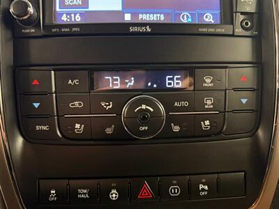 2012 Jeep Grand Cherokee Overland   - Photo 22 - Grand Rapids, MI 49504