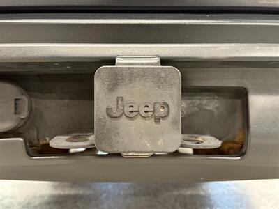 2012 Jeep Grand Cherokee Overland   - Photo 40 - Grand Rapids, MI 49504