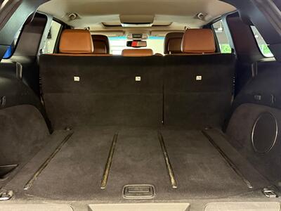 2012 Jeep Grand Cherokee Overland   - Photo 30 - Grand Rapids, MI 49504