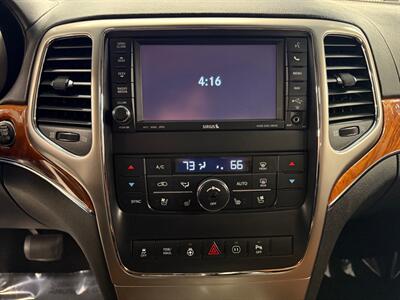 2012 Jeep Grand Cherokee Overland   - Photo 32 - Grand Rapids, MI 49504