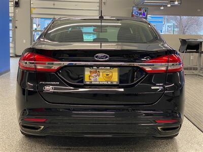 2017 Ford Fusion SE   - Photo 24 - Grand Rapids, MI 49504