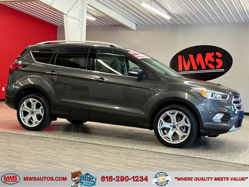2019 Ford Escape Titanium   - Photo 1 - Grand Rapids, MI 49504