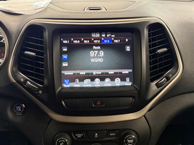 2014 Jeep Cherokee Limited   - Photo 36 - Grand Rapids, MI 49504