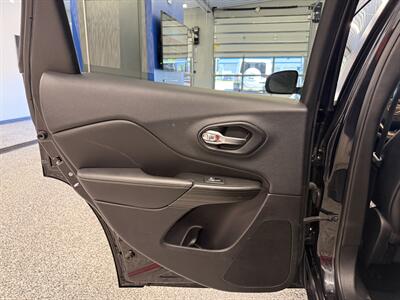 2014 Jeep Cherokee Limited   - Photo 43 - Grand Rapids, MI 49504