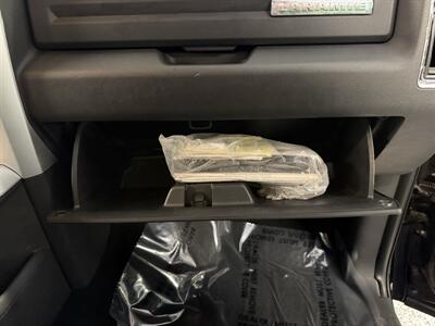 2012 RAM 1500 Laramie - Photo 30 - Grand Rapids, MI 49504