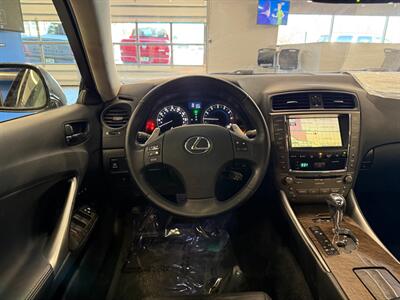 2010 Lexus IS 250   - Photo 30 - Grand Rapids, MI 49504