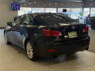 2010 Lexus IS 250   - Photo 5 - Grand Rapids, MI 49504