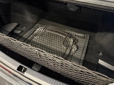 2010 Lexus IS 250   - Photo 16 - Grand Rapids, MI 49504