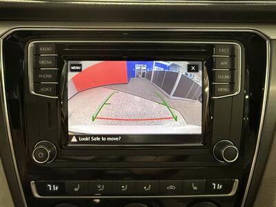 2018 Volkswagen Passat 2.0T R-Line - Photo 30 - Grand Rapids, MI 49504