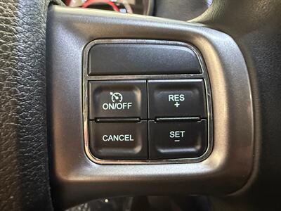 2017 Dodge Journey Crossroad   - Photo 25 - Grand Rapids, MI 49504