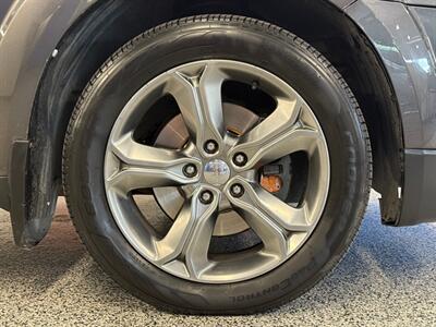 2017 Dodge Journey Crossroad   - Photo 10 - Grand Rapids, MI 49504