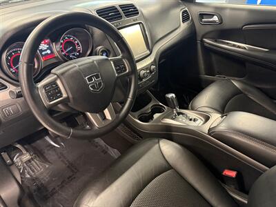 2017 Dodge Journey Crossroad   - Photo 18 - Grand Rapids, MI 49504