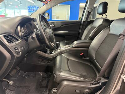 2017 Dodge Journey Crossroad   - Photo 20 - Grand Rapids, MI 49504