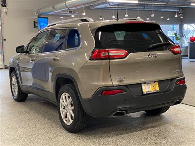 2017 Jeep Cherokee Latitude   - Photo 7 - Grand Rapids, MI 49504