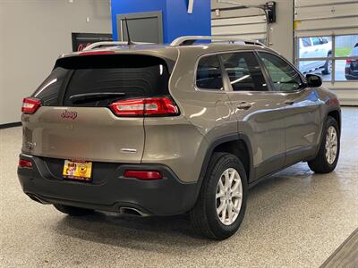 2017 Jeep Cherokee Latitude   - Photo 5 - Grand Rapids, MI 49504