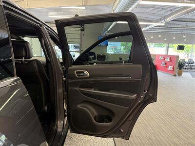 2017 Jeep Grand Cherokee Limited   - Photo 18 - Grand Rapids, MI 49504