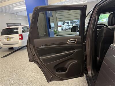 2017 Jeep Grand Cherokee Limited   - Photo 17 - Grand Rapids, MI 49504