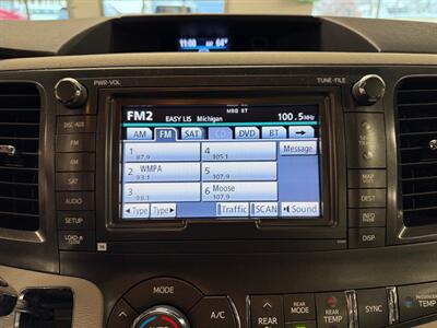 2013 Toyota Sienna Limited 7-Passenger - Photo 22 - Grand Rapids, MI 49504