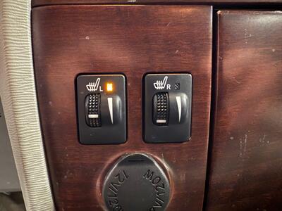 2013 Toyota Sienna Limited 7-Passenger - Photo 24 - Grand Rapids, MI 49504